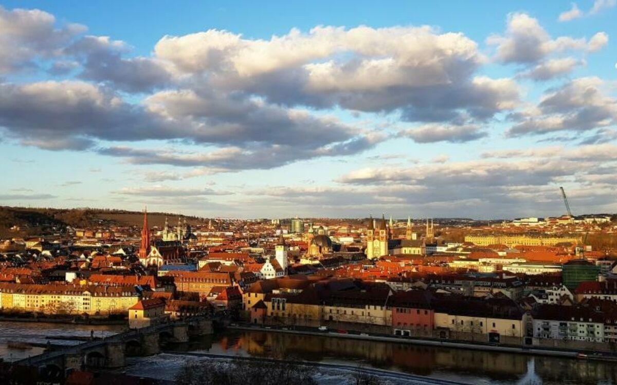 1608652971wrrzburg blick von oben 2 fh 2019 1608652971wrrzburg blick von oben 2 fh 2019